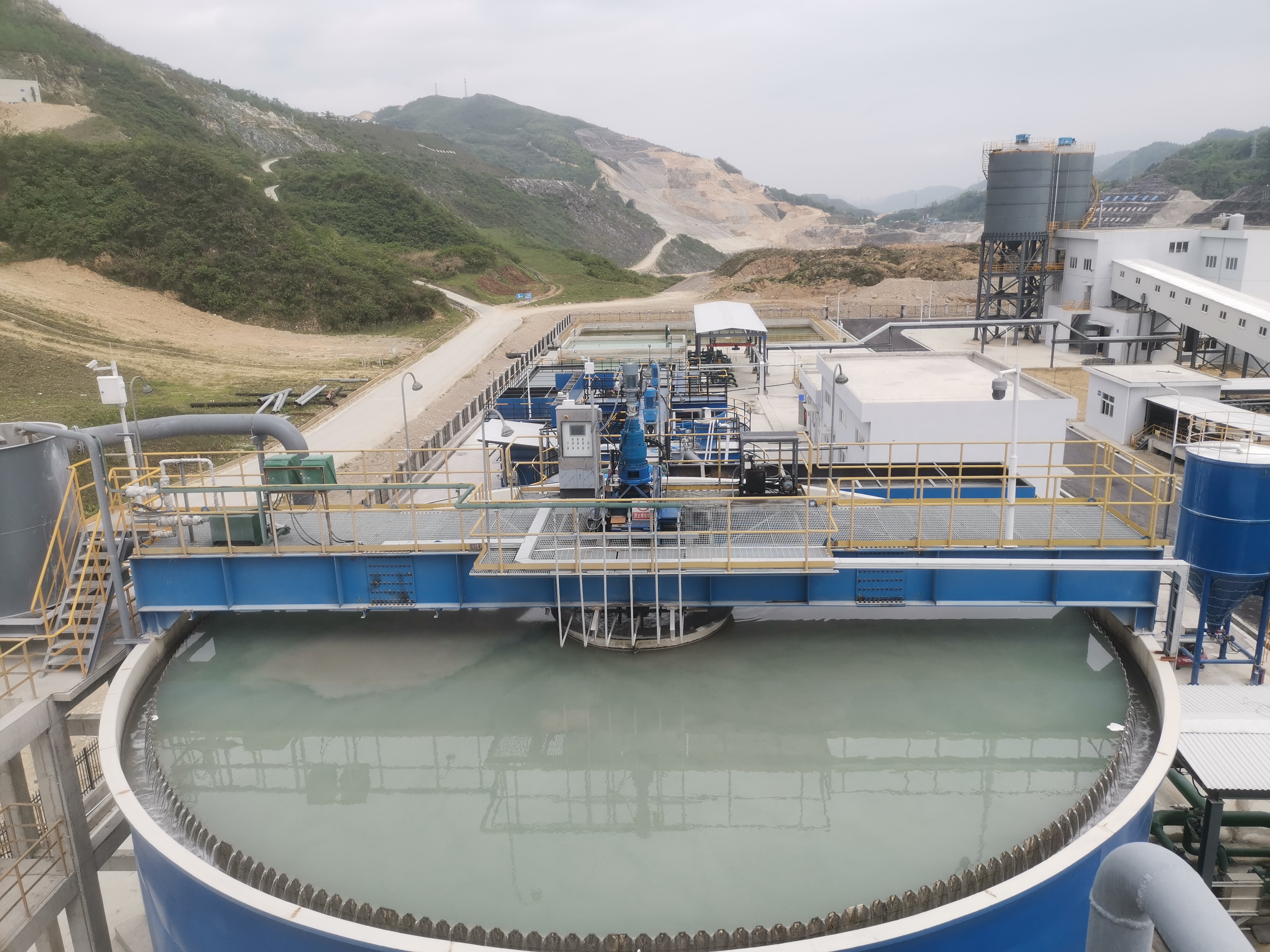 Water treatment agitator